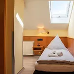 Mainperle Hotel 2*