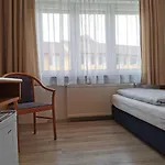 Hotel Mainperle 2*